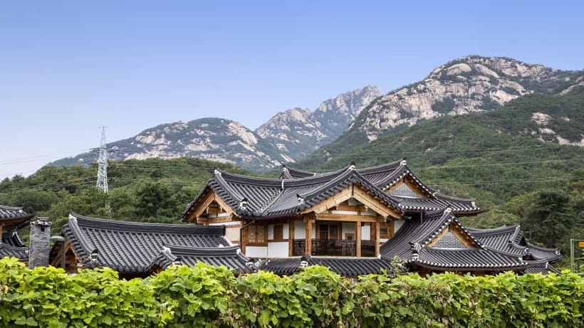 Seoul Full-Day City Tour: Hanok Village, Scenic Routes - Who this tour suits best