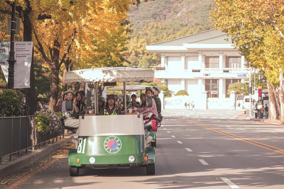 Seoul: Guided Tram Tour with Snacks and Hidden Alleys - Jeongdong Observatory: start with views and orientation