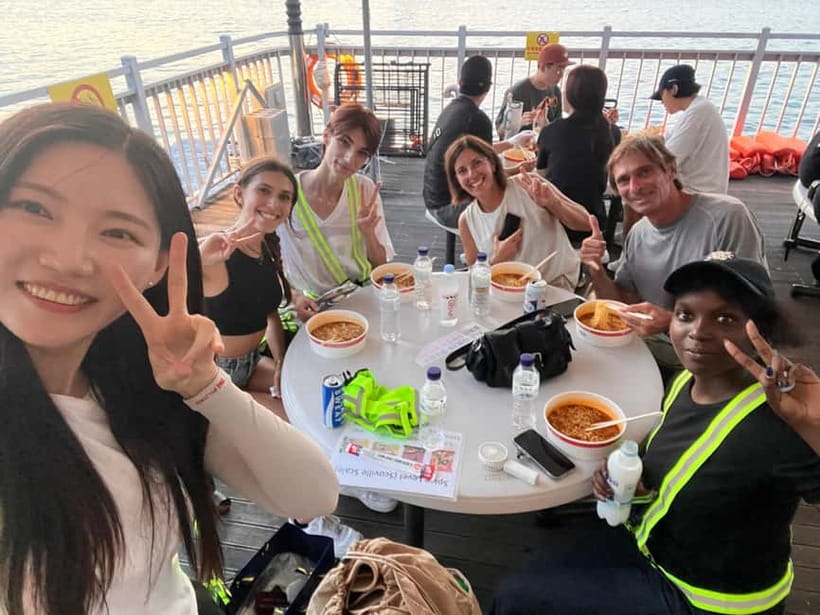 Seoul: Han River Sunset Bike Tour with Rainbow Fountain Show - Why this Han River sunset ride is built around Banpo’s magic