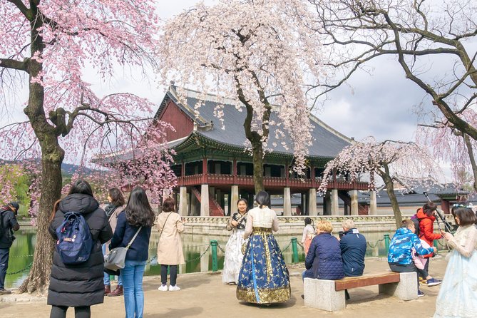Seoul Highlights & Hidden Gems – Private Tour with Photo Service - Stop 5: Namsangol Hanok Village for a calmer, restored feel
