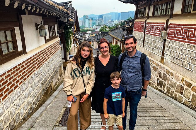 Seoul Highlights & Hidden Gems Tours by Locals: Private + Custom - Cheonggyecheon Stream: the calm reset you’ll be glad you planned