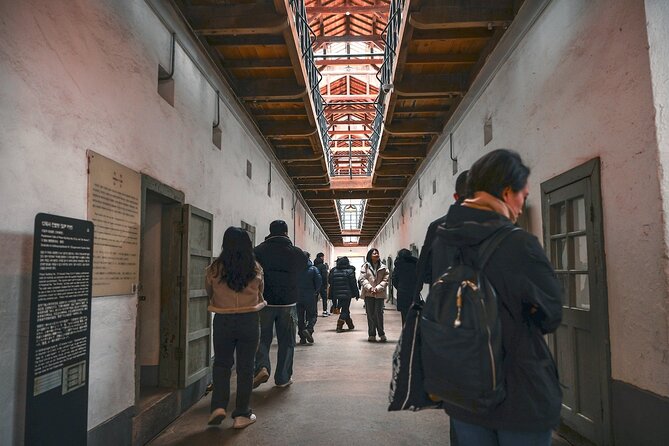 Seoul History Tour: Dark Past & Market Street Flavors - Key highlights worth planning for