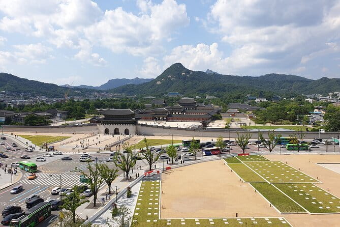 Seoul History Walking Tour - A 3.5-Hour Timeline Walk Through Central Seoul