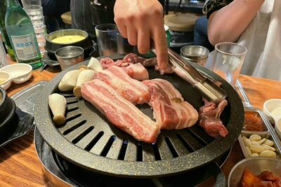 Seoul Korean BBQ Dinner Experience with Secret Food Tours - BBQ street dinner: the table-grill style you should try to get right