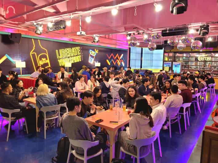 Seoul: Korean & English Language Exchange Global Party - How the 2 hours actually run: theme cards and rotating seats