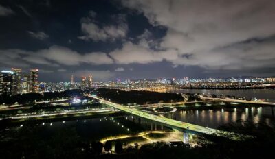 Seoul Night Tour: Naksan Park & Hidden Jems - Getting There Smoothly: The GS25 Meetup and Round-Trip Convenience