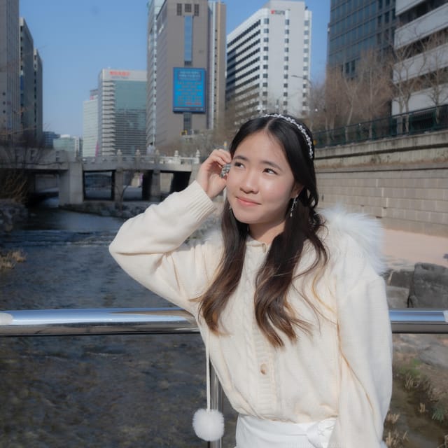 Seoul: Professional Photoshoot choose your location - Hanbok Moments: what you supply (and what you can still get)