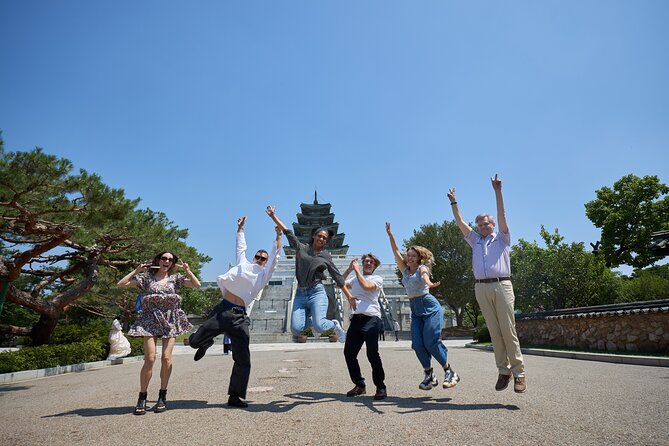 Seoul Royal Palace,Bukchon Hanok Village & Gwangjang Market Feast - Should you book this Palace–Hanok–Market tour?
