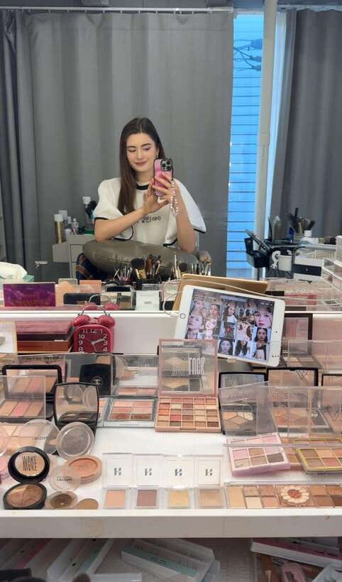 Seoul: Sihyunhada Photo, Personal Color, Makeup&Hair TOUR - Key Points You’ll Care About Before You Go