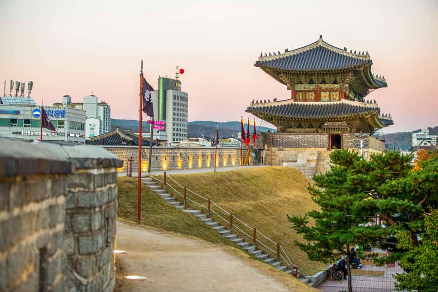 Seoul : Suwon Hwaseong Fortress+Starfield Library+Waujeongsa - Why Suwon works so well as a day trip from Seoul