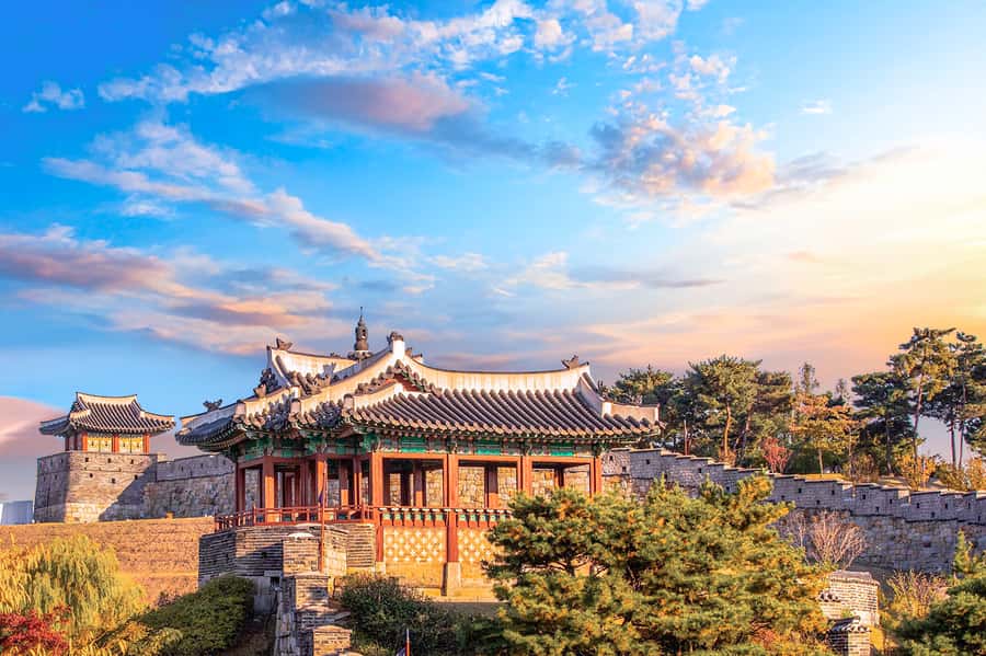 Seoul : Suwon Hwaseong Fortress+Starfield Library+Waujeongsa - Starfield Library: a photo stop with substance, not just a gimmick