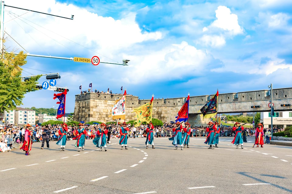 Seoul: The 62nd Suwon Hwaseong Cultural Festival Day Tour - Sept 28: hanbok experience and the King Jeongjo Royal Parade march