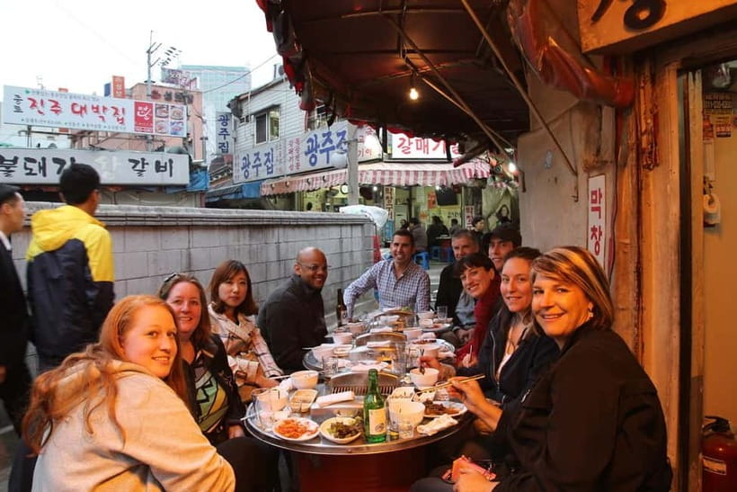 Small-Group Night Food Tour in Seoul with Korean BBQ - Ikseondong Hanok Village: tea, dessert, and traditional snacks