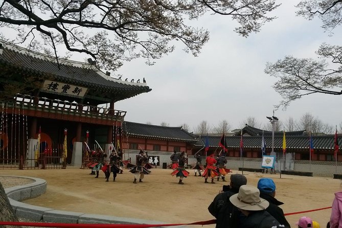 Suwon Hwaseong Fortress and Korean Folk Village Day Tour from Seoul - Key things I’d plan around
