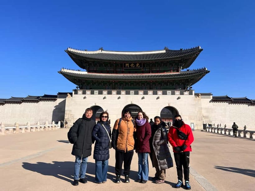 Time Travel in Seoul: Gyeongbokgung, Folk Museum & Bukchon - Key highlights you’ll feel in real life