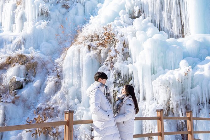 Vivaldi Park Winter Ski with Eobi Ice Valley Day Tour from Seoul - Getting Out of Seoul: Transport, Timing, and What to Expect