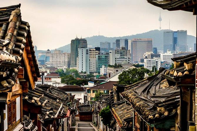 Walking Tour with Gyeongbokgung Palace, Bukchon, Insadong - Bukchon Hanok Village: winding streets, hanok homes, and the slower rhythm